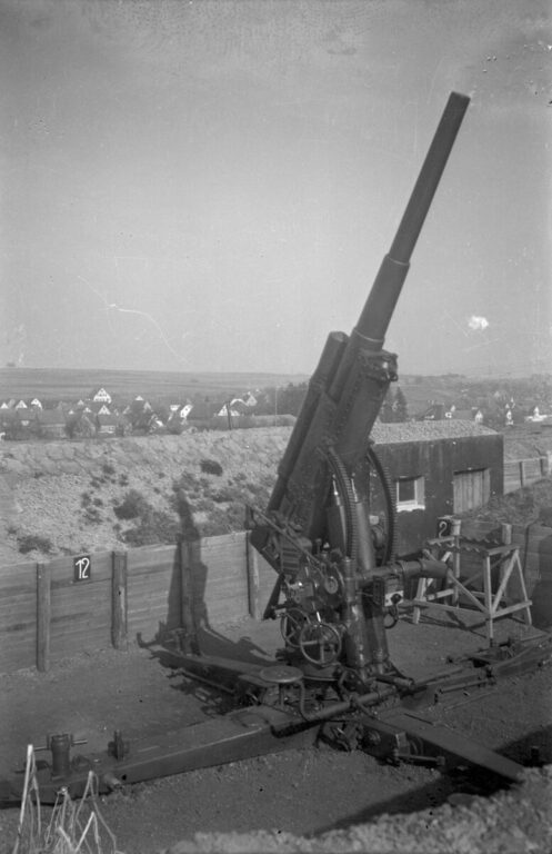 88-мм противоаеропланно оръдие “Круп” Д-45.