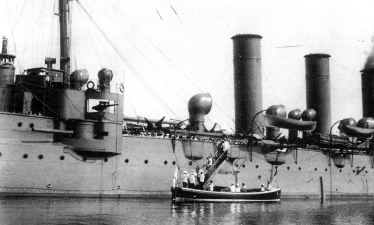 Бортовые орудия крейсера "Олег", Ревель (1908 год)
