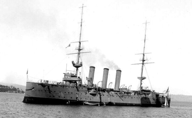 Британский крейсер «Челленджер» - дальнейшее развитие «Гермеса»