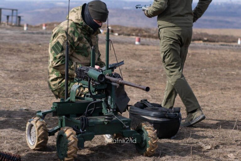 Терминаторы выходят на поле боя. На Украине зафиксирована первая атака наземных беспилотных боевых машин