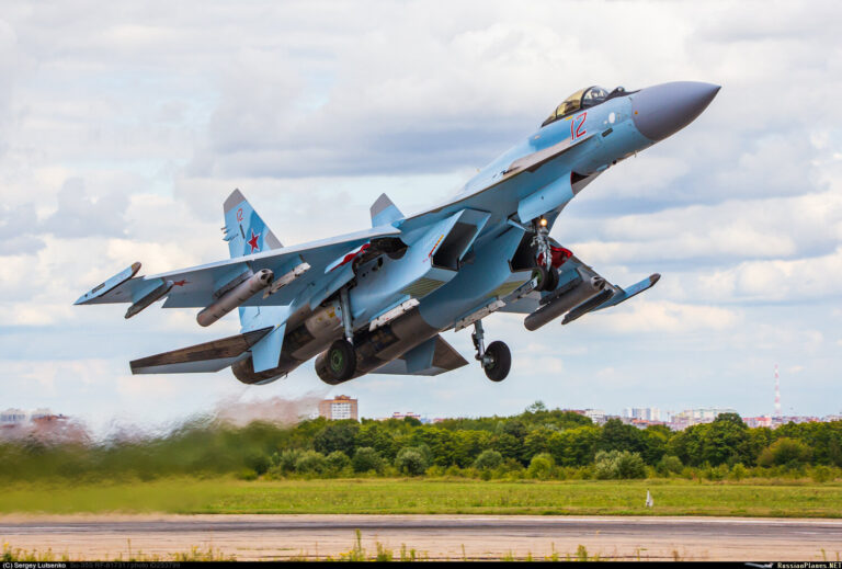 Су-35С. Фото Сергея Луценко