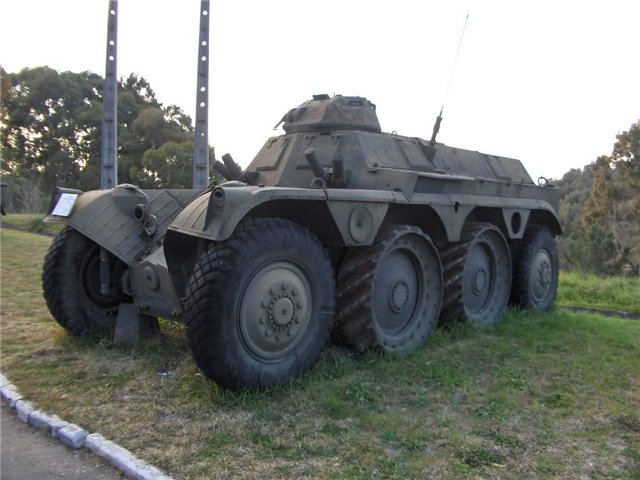 Броневик Panhard