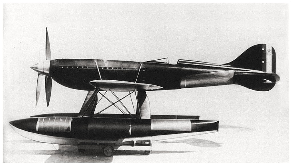 Macchi M.C. 72 - гидропланный истребитель?