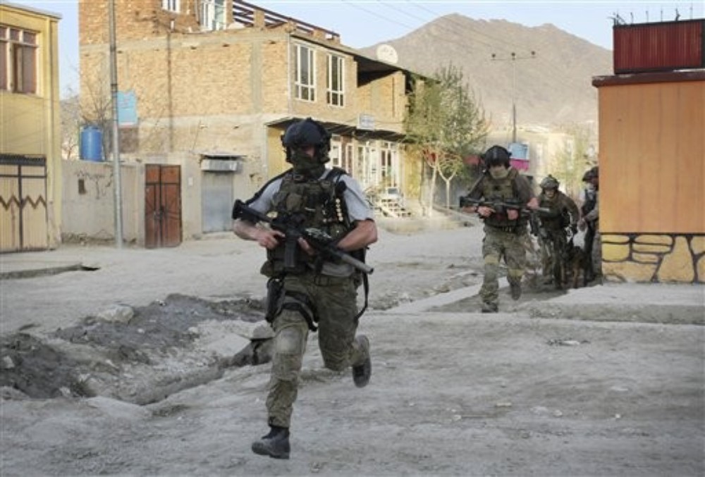 В Афганистане началось всеобщее востание.