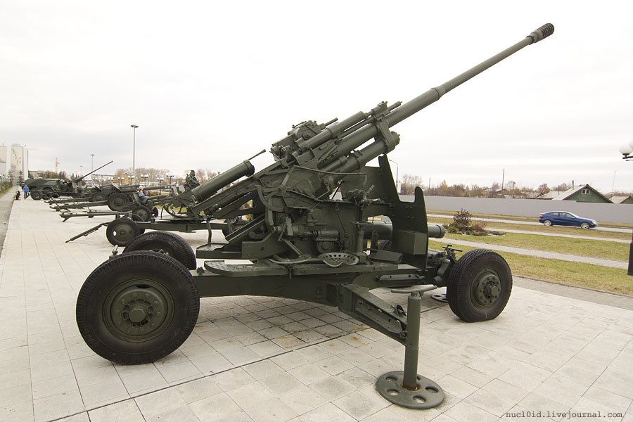 Зенитная 100 мм пушка КС-13 (СССР) и возможная АИ САУ с этой пушкой.