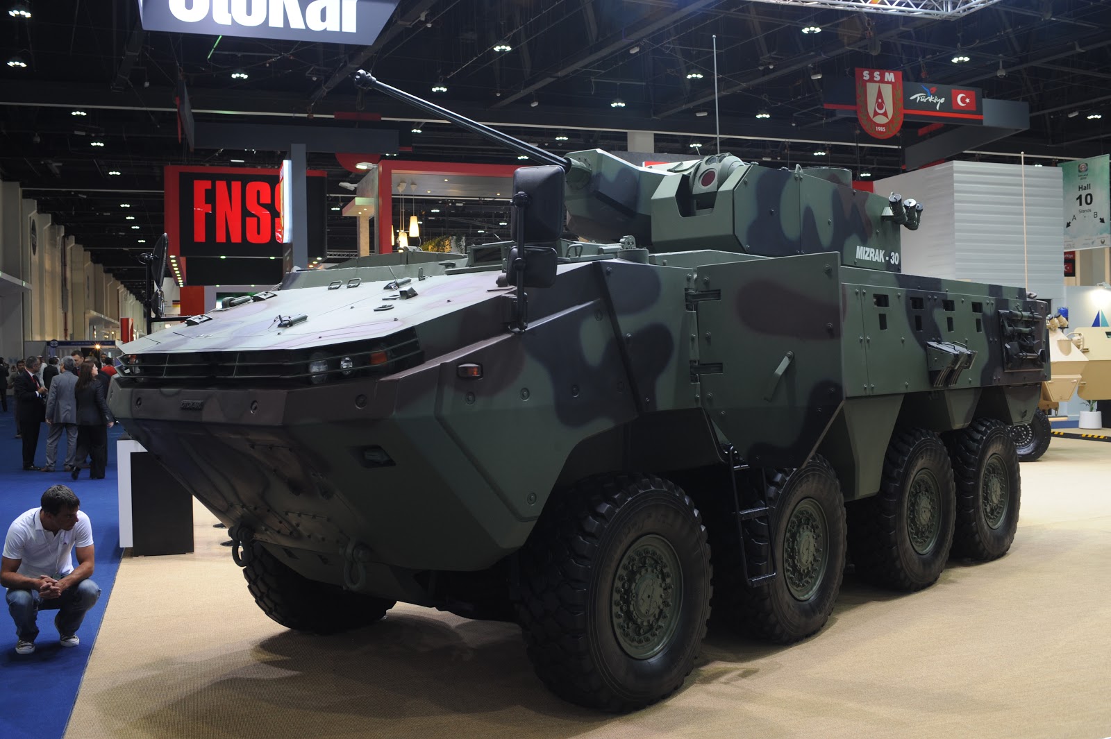 бронетранспортёр ARMA 8x8