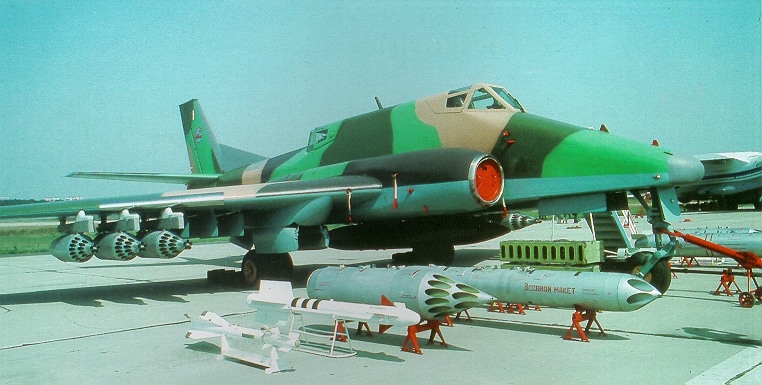Ил-2 90-х – штурмовик Ил-102. Россия