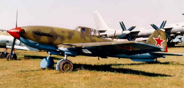 Советский штурмовик времён Второй Мировой Ил-2 