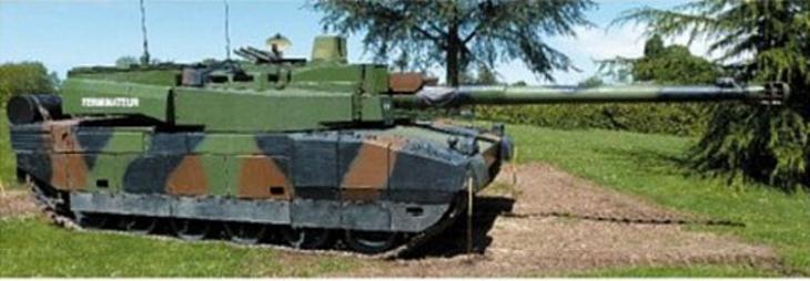 Leclerc T40 "Terminateur", танк пришедший раньше своего времени