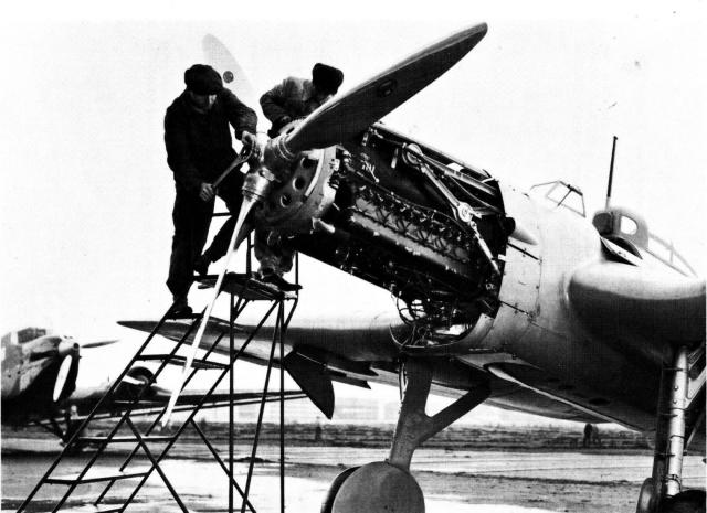 Опытный пикирующий бомбардировщик Heinkel He 118 (Heinkel-Projekt 1030). Германия