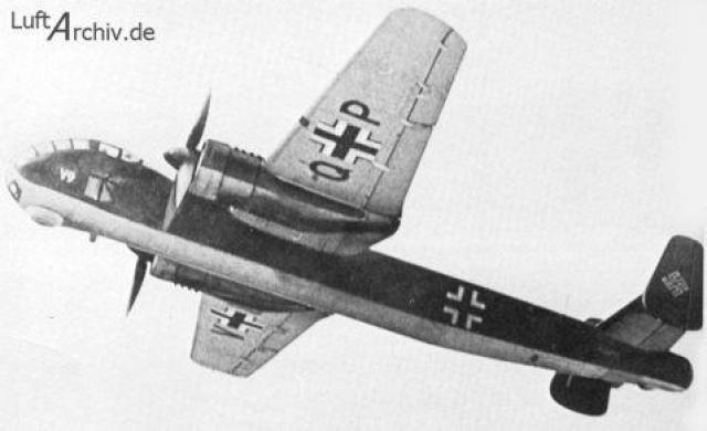 Бомбардировщик Ju-288 c двигателями Jumo-222. Максимальная скорость данных опытных и предсерийных вариантов во время проведения многочисленных успешных испытаний в 1943 году составляла 650-670 км /час.