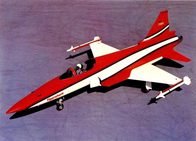 Самолёт с акульим носом. Опытный истребитель Northrop F-5G/F-20A Tigershark. США