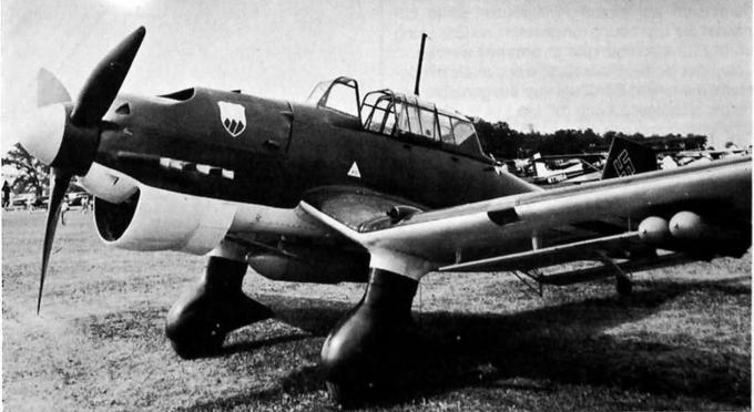 Stuka - сделано в США. Реплика пикирующего бомбардировщика Ju 87 B-2