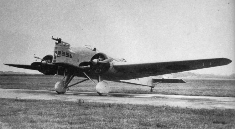 Легкие бомбардировщики Ki-2. Япония