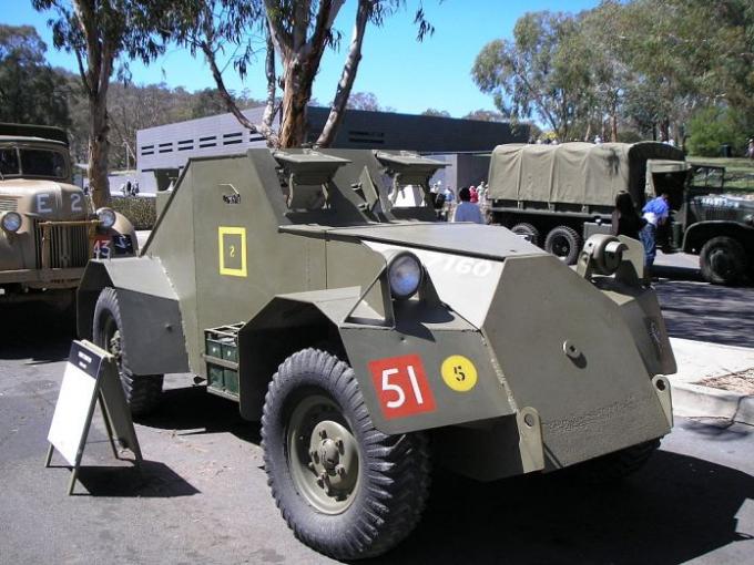 Легкий разведывательный бронеавтомобиль “Dingo” (Australian Scout Car Dingo)