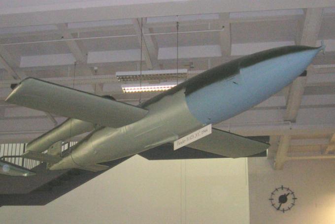 Fi-103B/C в Мюнхенском музее. Данный экспонат собран из частей ракет B и С-серии.