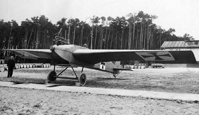 Экспериментальный самолет Junkers J.1 Blechesel. Германия