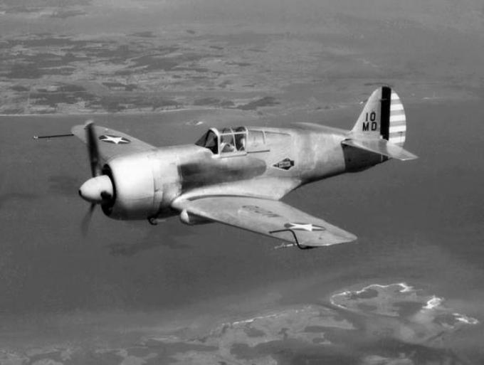 Опытный истребитель Curtiss XP-42. США