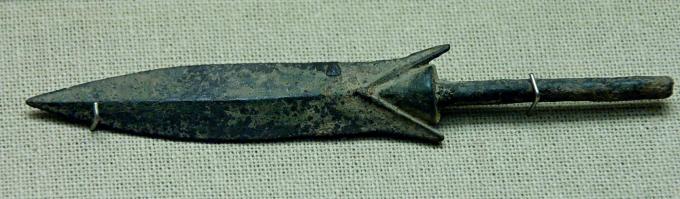 Бронзовый наконечник стрелы IV в. до н. э. Олинтус, Халкидика.\