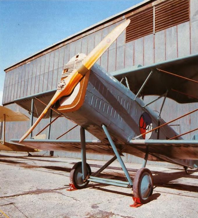Самолет для дальних перелетов Aero Ab.11 L-BUCD и его реплика