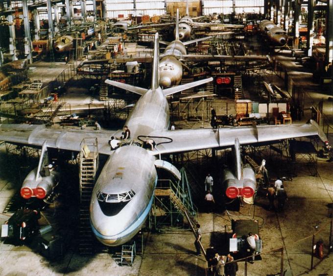 Возрождение из руин: восстановление фюзеляжа первого немецкого реактивного самолёта – пассажирского самолета Baade 152