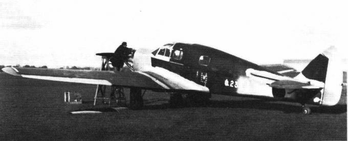 Легкие вспомогательные самолеты de Havilland D.H.93 Don. Великобритания