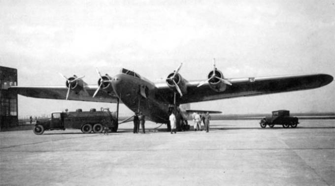 Пассажирские и военно-транспортные самолеты Fokker F.22/F.36. Нидерланды