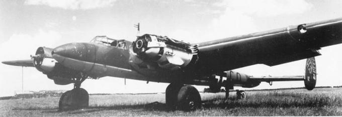 Самолёт для сверхдальних перелётов Messerschmitt Me 261 V1 Adolfine и дальний разведчик Me 261 V3. Германия