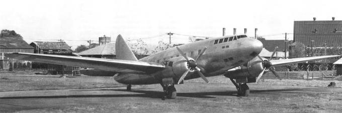 Опытный дальний военно-транспортный самолёт 航空機 キ92 (Tachikawa Ki-92). Япония