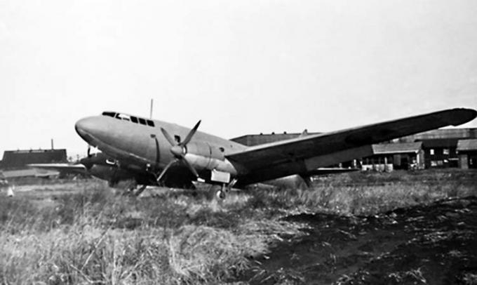 Опытный дальний военно-транспортный самолёт 航空機 キ92 (Tachikawa Ki-92). Япония