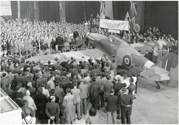 Последний из многих. Истребитель и гоночный самолет Hawker Hurricane (PZ865/G-AMAU) в 1950-60-х годах. Часть 1