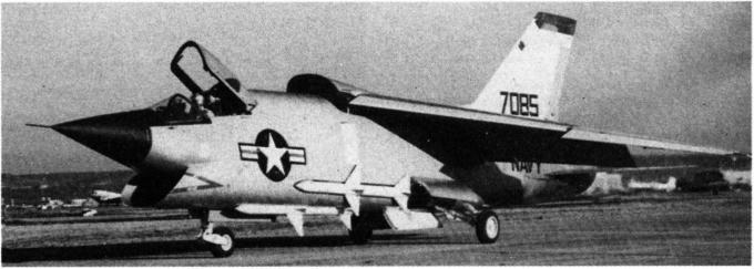 Опытный истребитель Vought XF8U-3 Crusader III. США