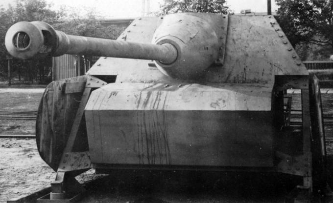 Sturmgeschütz 40 mit 7.5 cm Pak 42 L/70, весна 1943 года