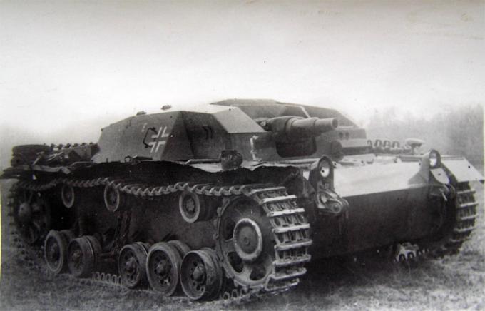 Испытано в СССР. Штурмовая САУ StuG III (Sturmgeschütz III)