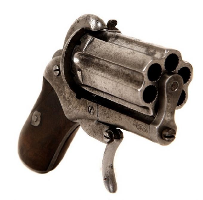 Шпилечный карманный револьвер