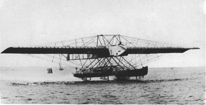 Первый итальянский гидросамолет-торпедоносец конструкции Пескара-Гуидони