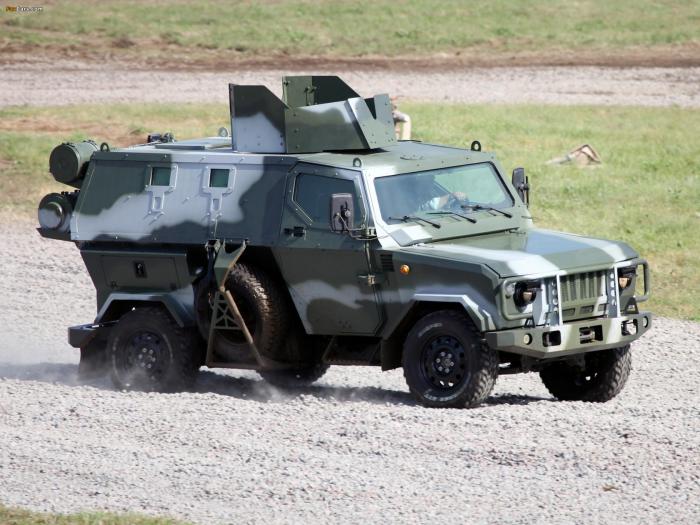 Русский ответ Hummer: на что горазд новый бронированный внедорожник...