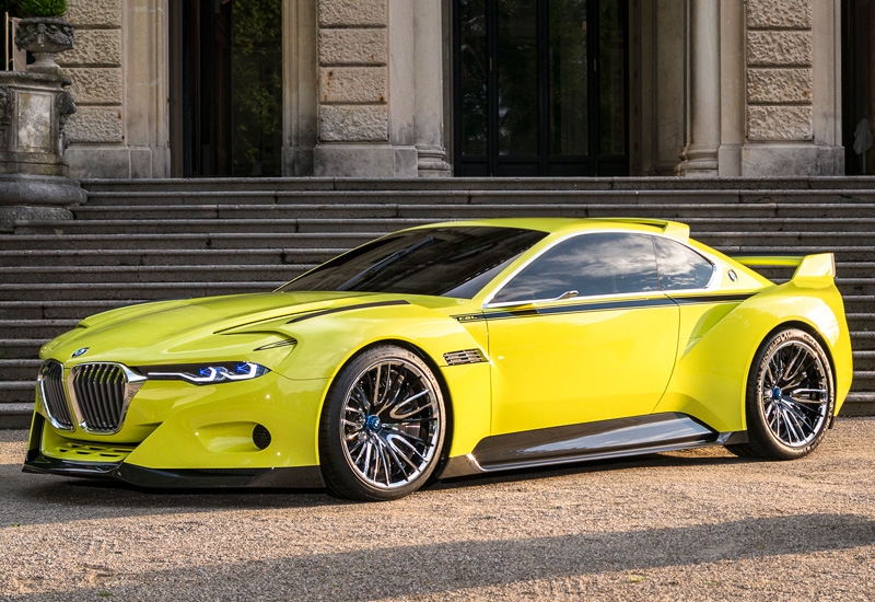 BMW 3.0 CSL Hommage R эталон красоты и стиля