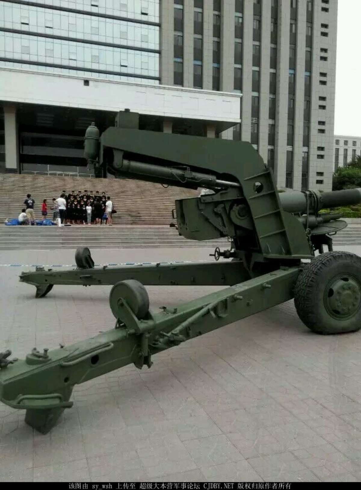 Особый путь Китая, теперь и в артиллерии: универсальная 125-мм буксируемая пушка.