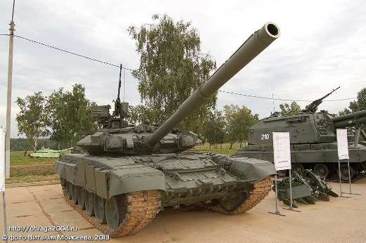 Почему в Сирию Россия послала Т-90А, а не бюджетно модернизированные Т-72Б3?