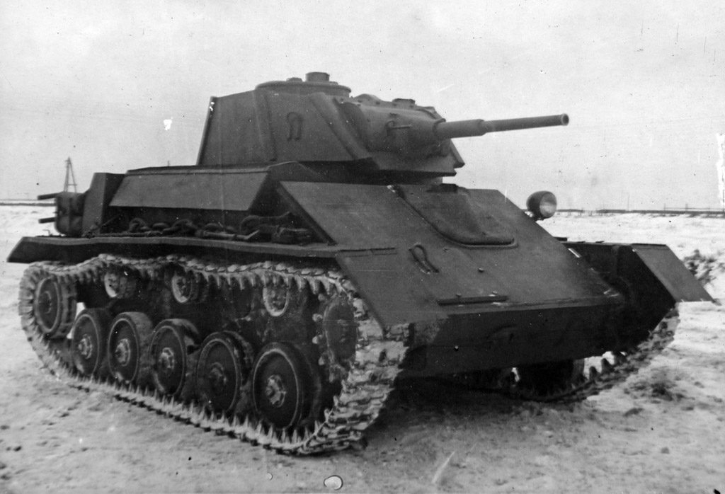 Опытный Т-80 на НИБТ Полигоне, декабрь 1942 года