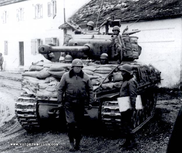 “Песочницы” и “бетонные” Шерманы.  Варианты усиления бронезащиты танков США во Второй мировой войне.