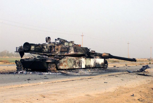 Сравнение танков Абрамс и Т-64Б1 образца 1985 года