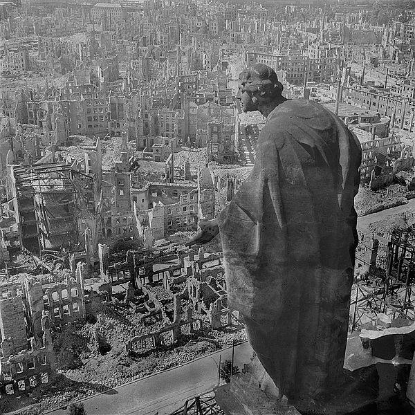 Уничтожение Дрездена - мы покажем русским на что способны