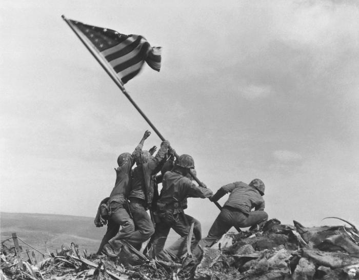 Виктор Гаврилов «Американский флаг победы. Роль символов и мифов в истории»