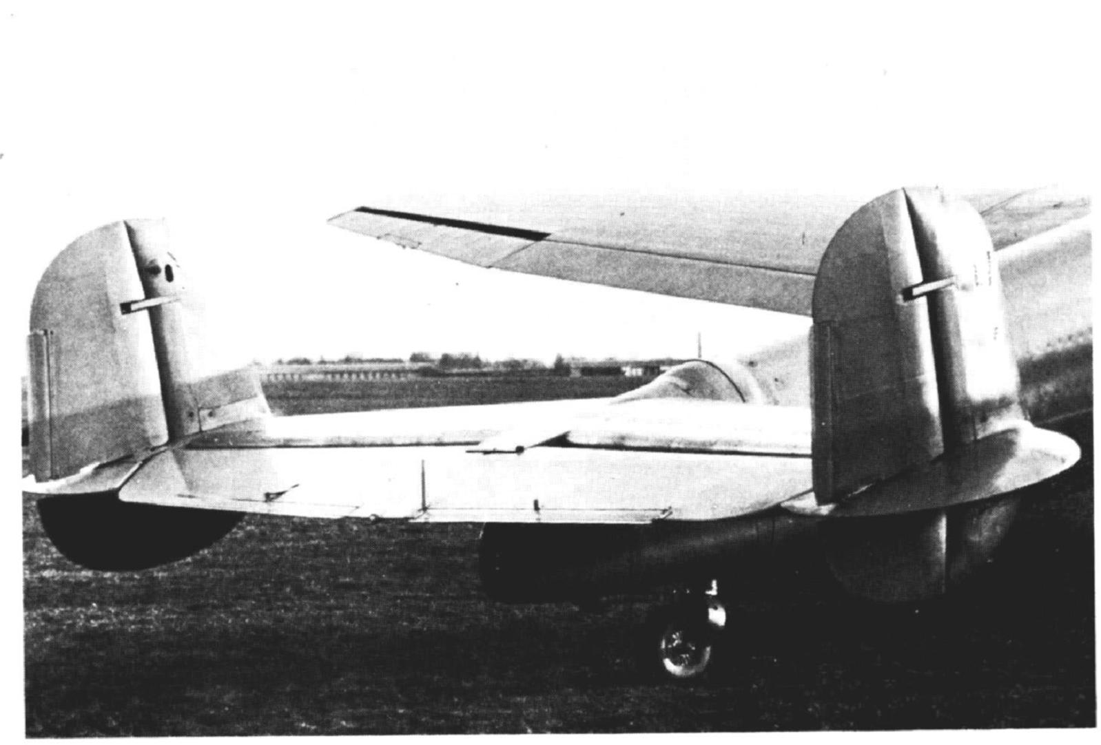 Опытный многоцелевой самолет Henschel Hs 124. Германия