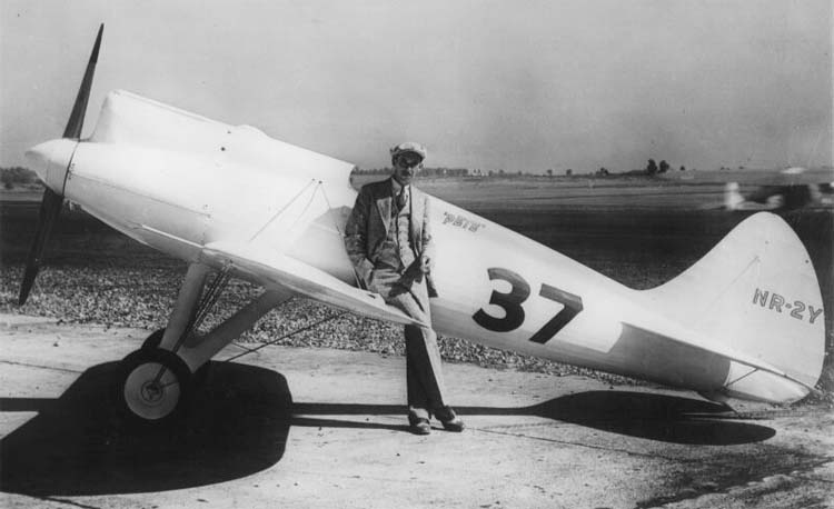 Бенни Говард и его гоночный самолёт Howard DGA-3 PETE. США