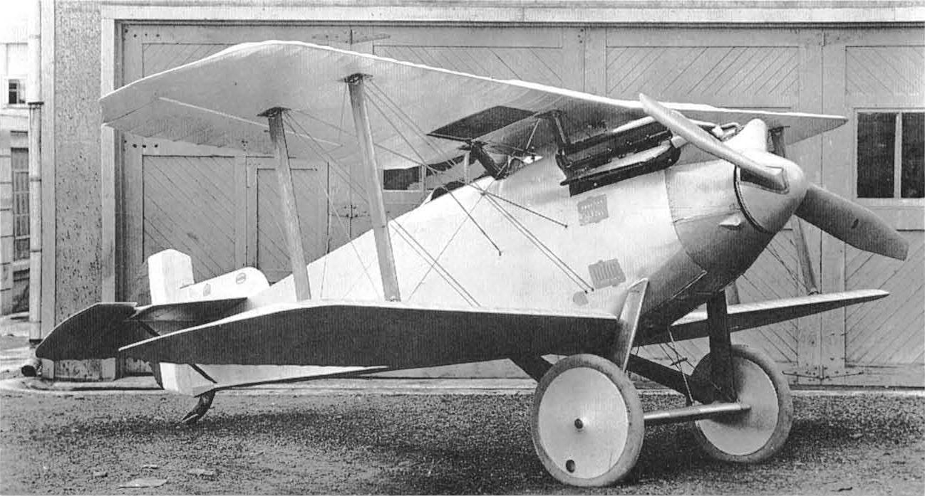 Истребитель Thomas-Morse MB-3 и гоночные самолеты на его базе. США