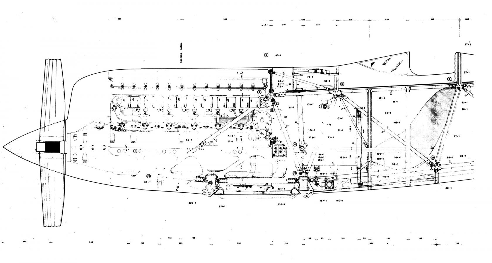 Сечение передней части фюзеляжа C-29  