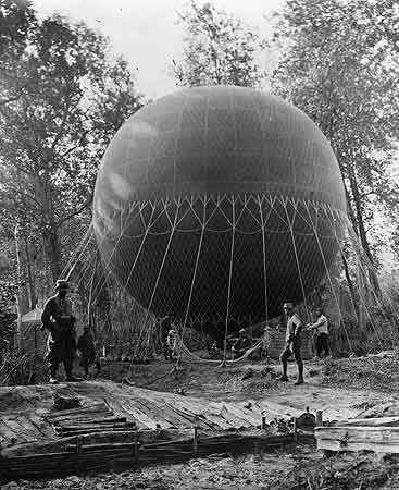 "Огненный воздушный шар". Первое межконтинентальное оружие Второй Мировой... с чисто японской спецификой.